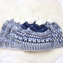 Load image into Gallery viewer, Colorful pom-pom hat