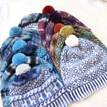 Load image into Gallery viewer, Colorful pom-pom hat