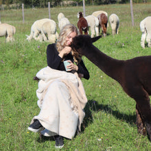 Load image into Gallery viewer, Blanket "Alpaca"