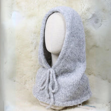 Load image into Gallery viewer, Alpaca wool hood
