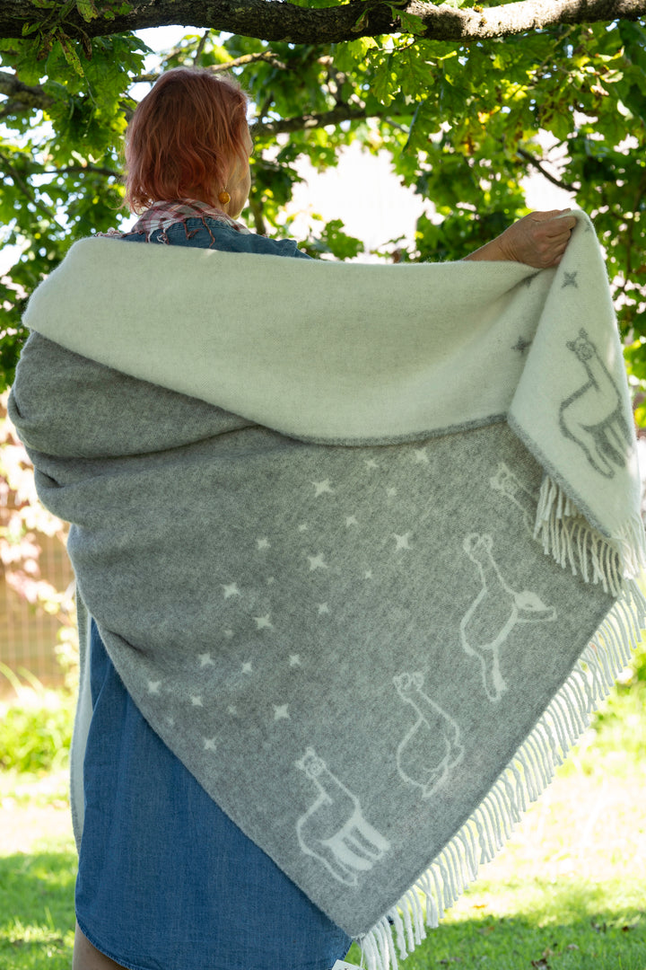 Plaid "Alpaca" gray