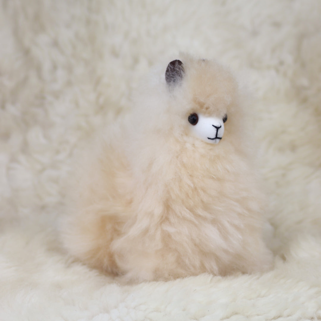 Leather alpaca (15-20cm)