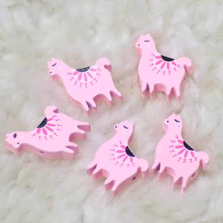 Alpaca-shaped beads