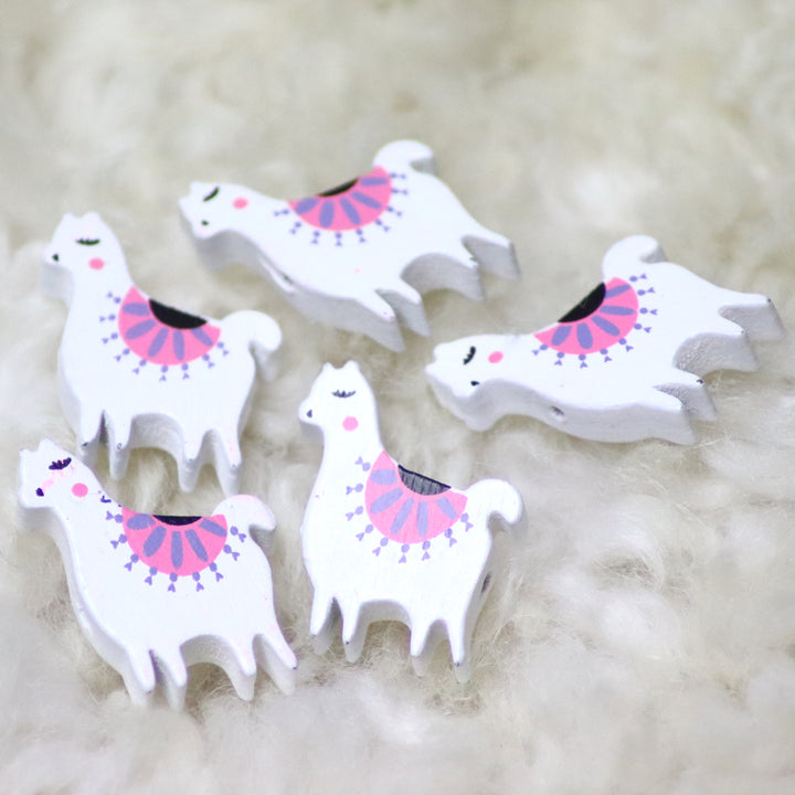 Alpaca-shaped beads