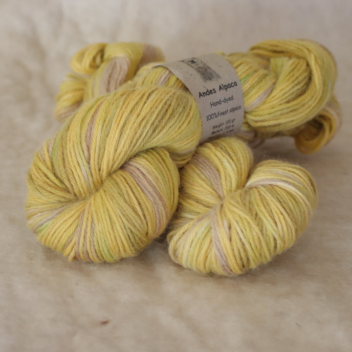 Hand-dyed alpaca yarn ANDES