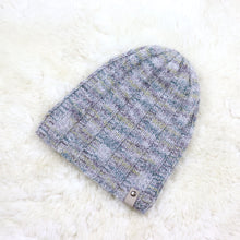 Load image into Gallery viewer, Housewife&#39;s knitted motley hat
