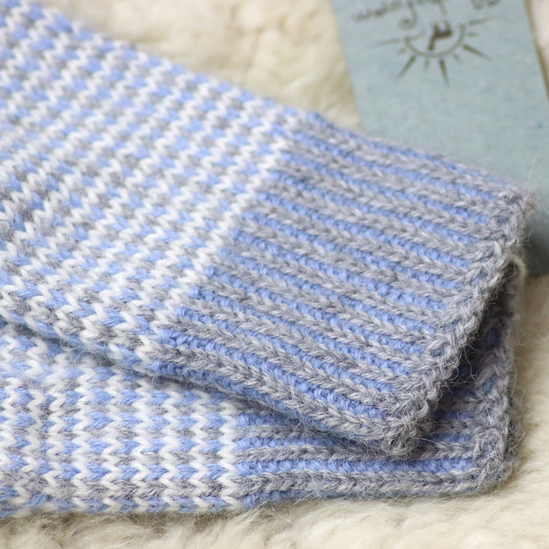 100% alpakas vilnas cimdi - meitas rokdarbnieces darbs