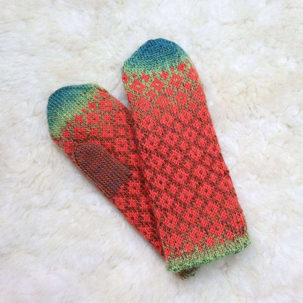 Patterned mittens for children (4-6 years)