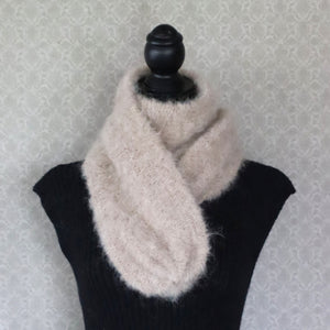 Soft scarf with alpaca wool