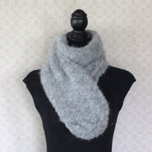 Soft scarf with alpaca wool