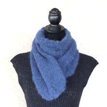 Load image into Gallery viewer, Soft scarf with alpaca wool

