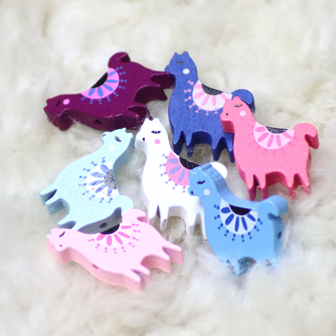 Alpaca-shaped beads