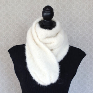 Soft scarf with alpaca wool