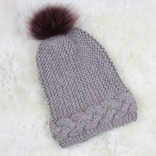 Load image into Gallery viewer, Baby alpaca hat with fox fur tassel
