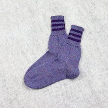 Load image into Gallery viewer, Socks with three stripes for children
