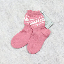 Load image into Gallery viewer, Socks with alpaca pattern for children

