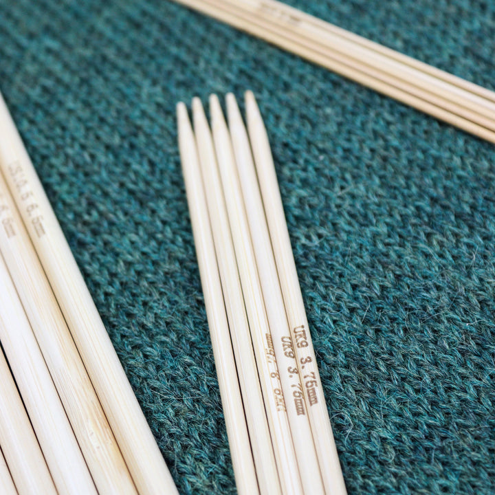 Bamboo knitting needles